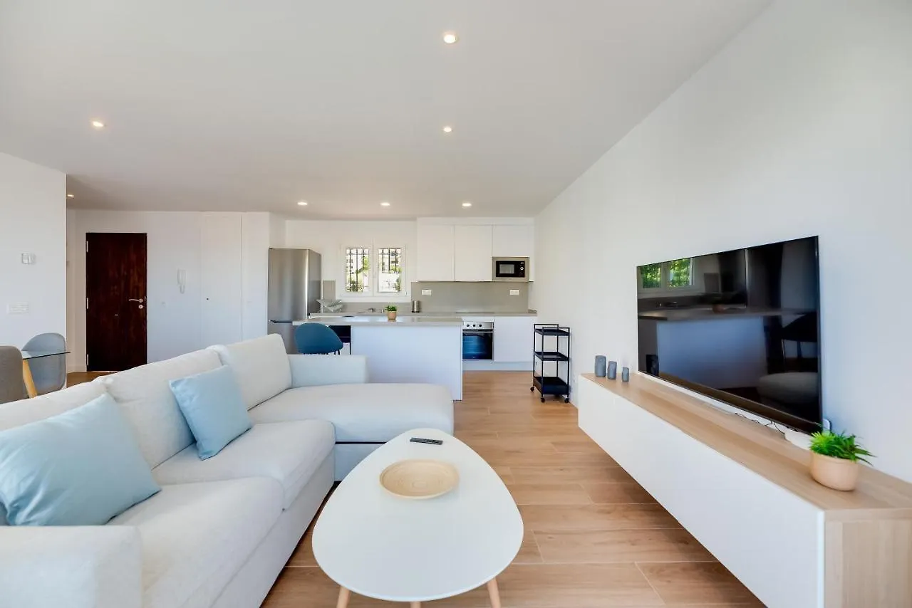 דירה בנאלמדנה Vb Roca Beach 2Bdr With Sea Views