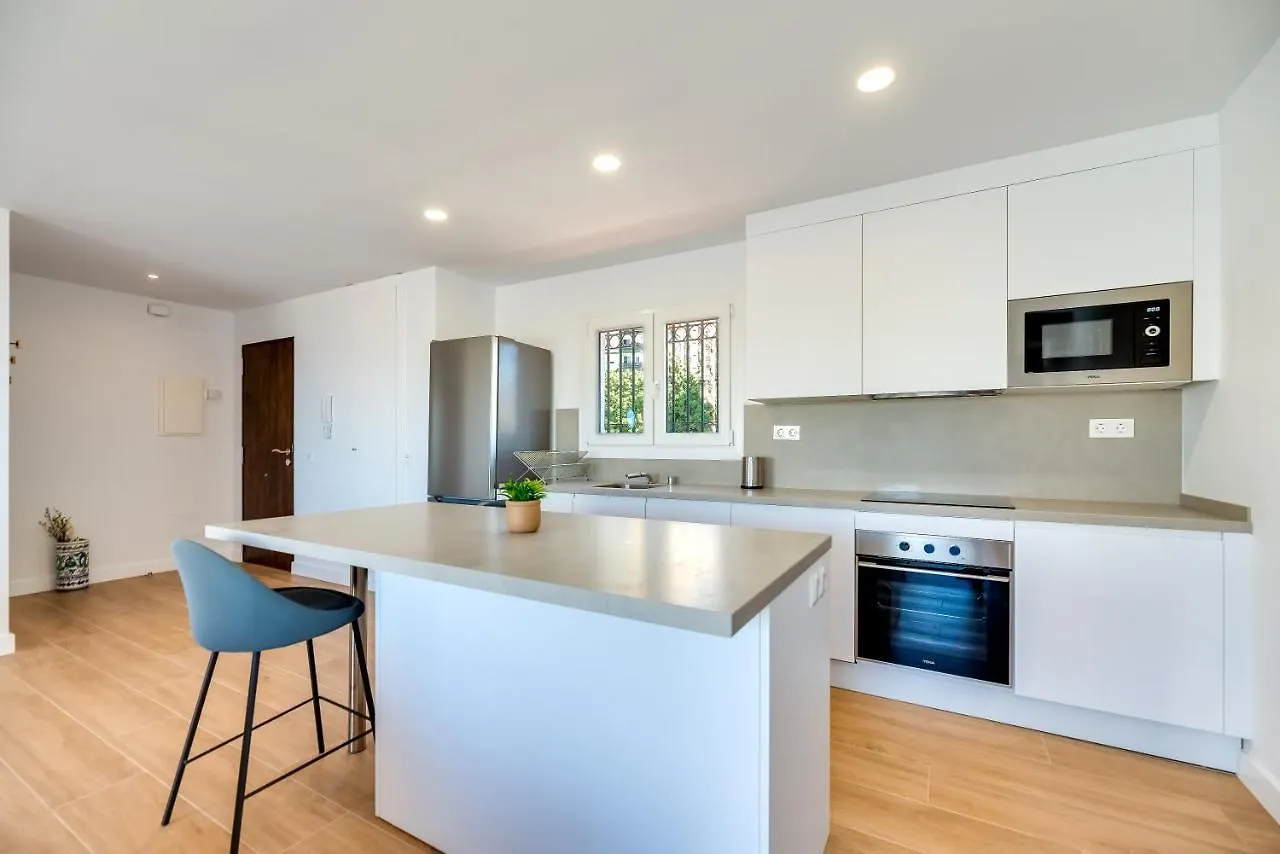 בנאלמדנה Vb Roca Beach 2Bdr With Sea Views 0*,